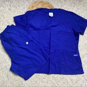 Butter-Soft Scrubs Set. Sz XL